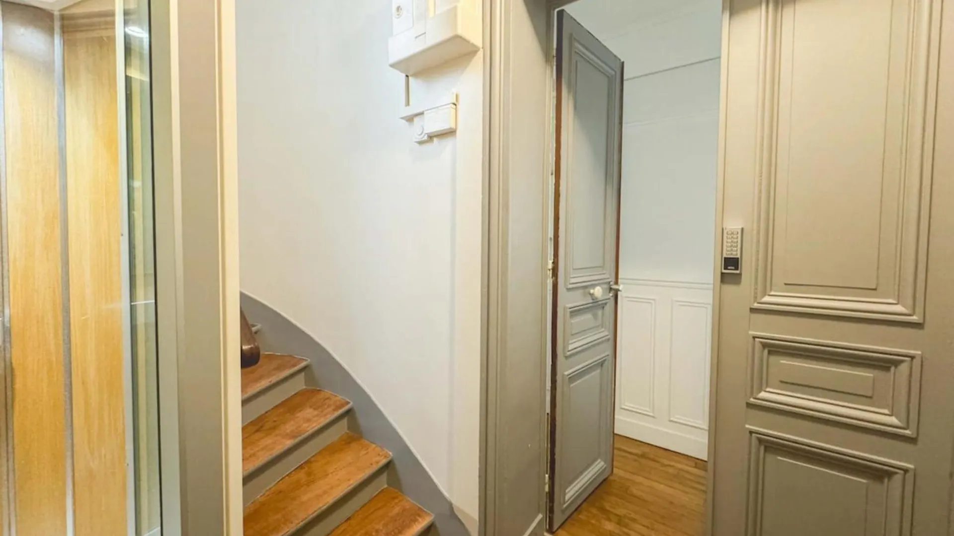 Flexliving - Whole Flat - Lamarck Paris
