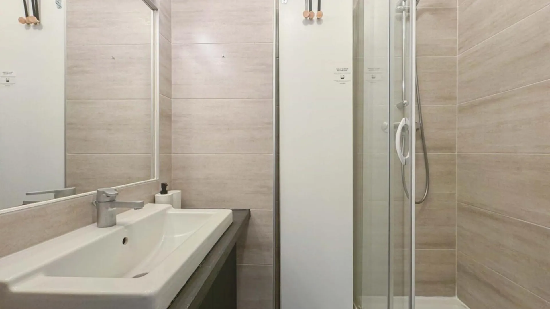 Flexliving - Whole Flat - Lamarck
